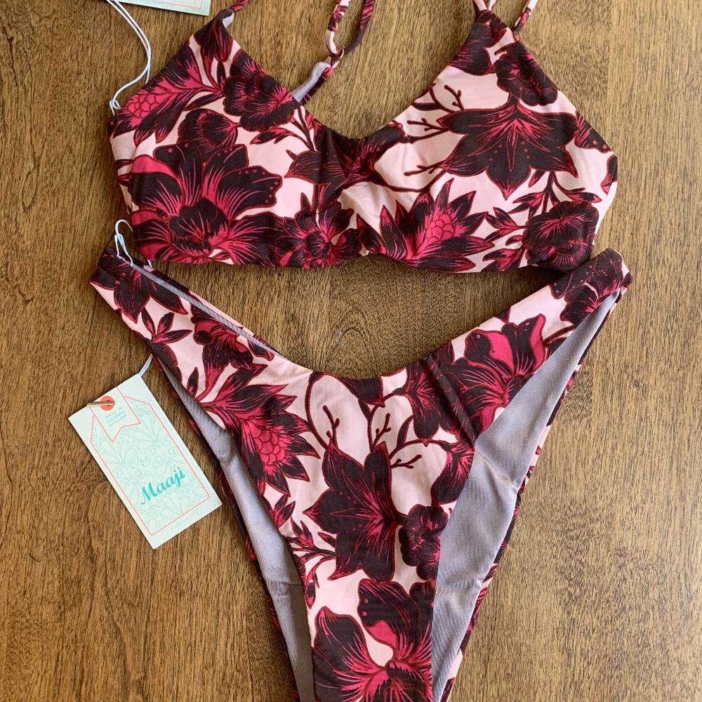 Maaji NWT Rose Splendor bikini set, small